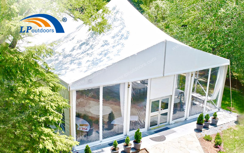  Large Temporary Fabric Structure Tent is a Landscape Worthy of Your Attention